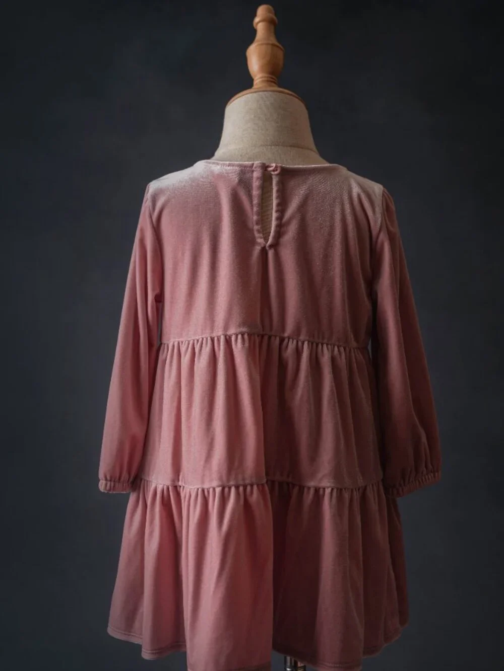 GAP mauve velvet